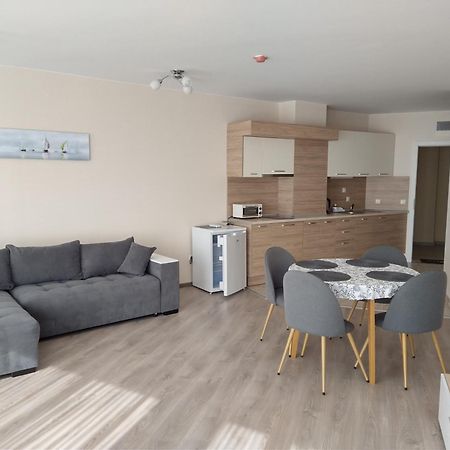 Apart Allure Dobi Aparthotel Primorsko Exterior foto