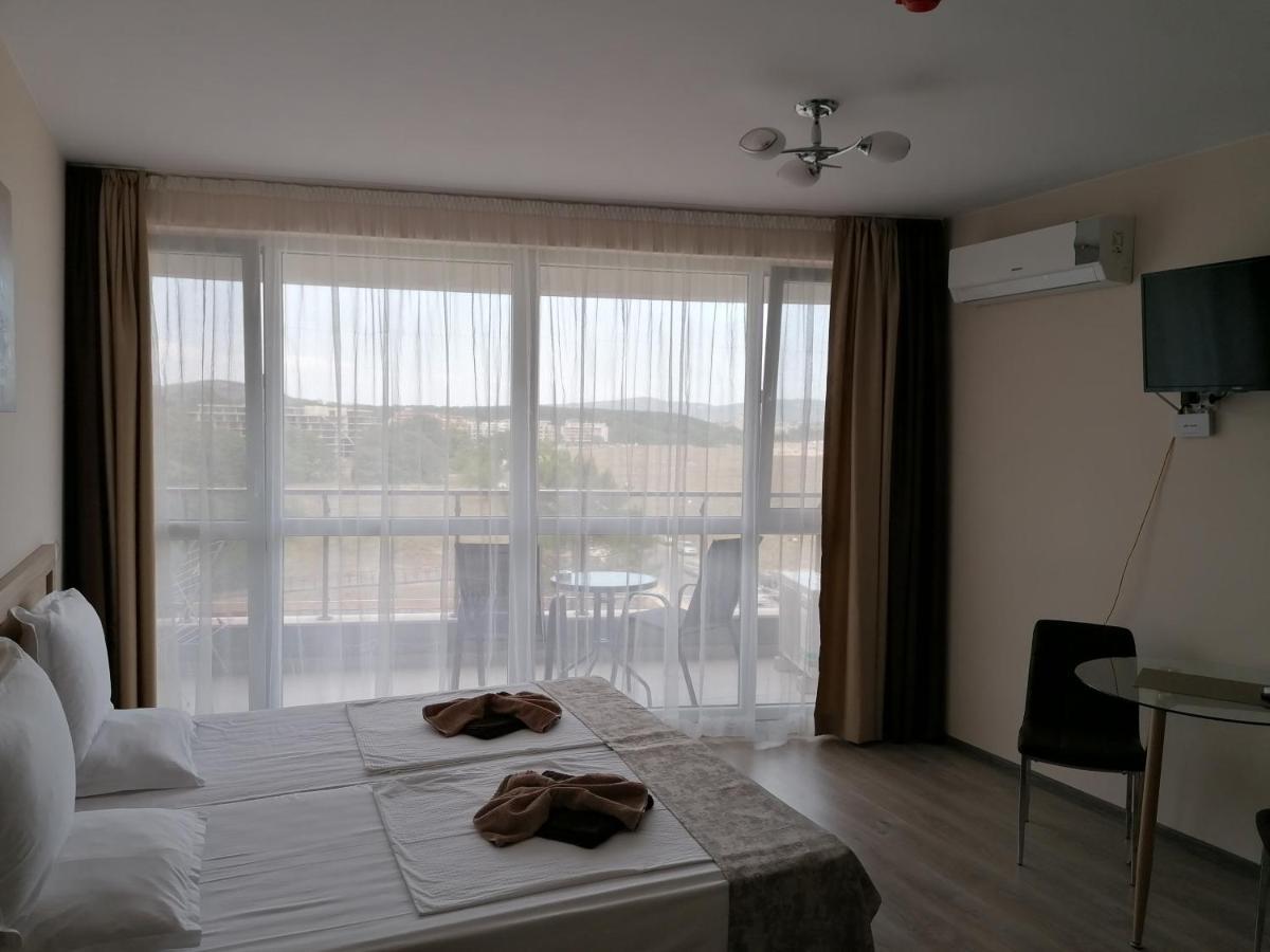 Apart Allure Dobi Aparthotel Primorsko Exterior foto