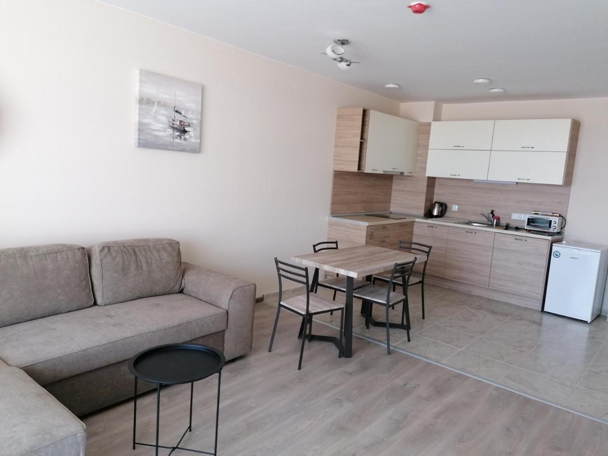 Apart Allure Dobi Aparthotel Primorsko Exterior foto