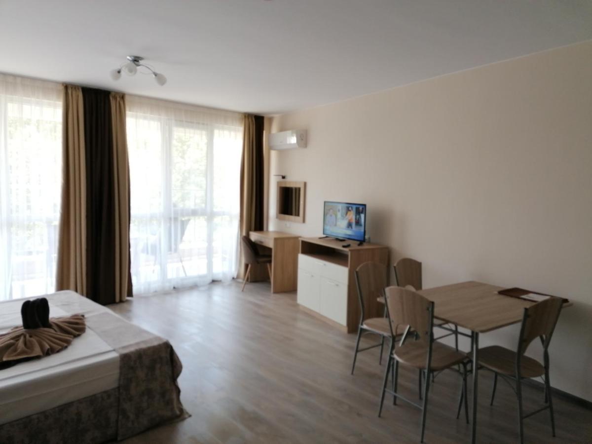 Apart Allure Dobi Aparthotel Primorsko Exterior foto